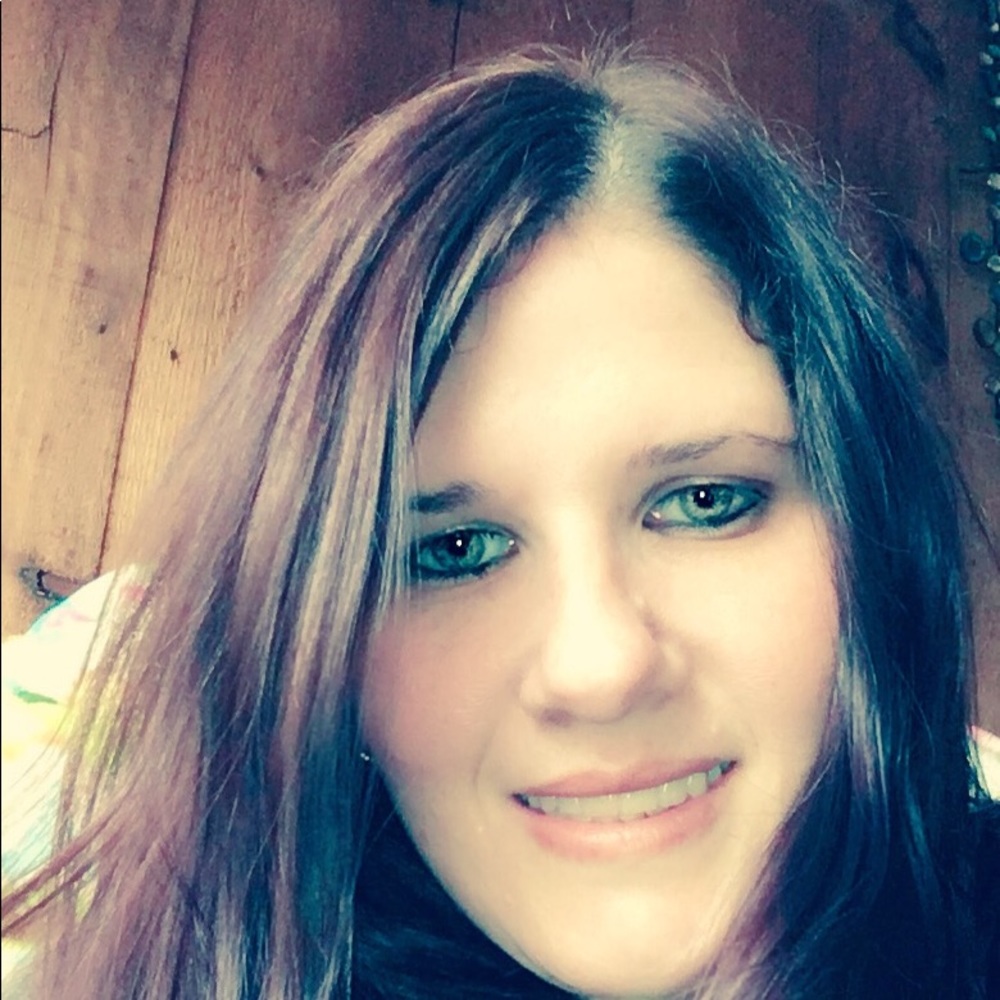 Meet your Posher, Jillian